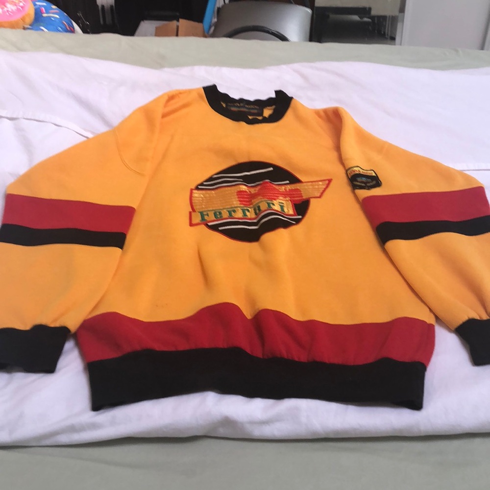 Ferrari sweatshirt